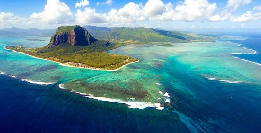Lolotte Rental & Tours logo — destination management company in Quatre Bornes, Mauritius